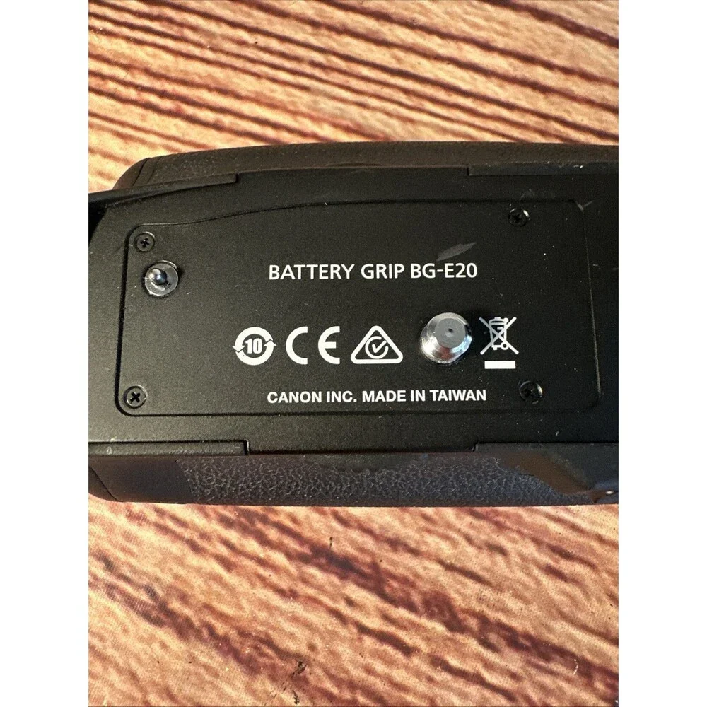 Canon BG-E20 Battery Grip for 5D Mark IV - WORKING